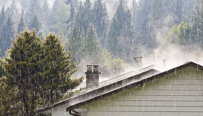 Tips Merawat Atap dengan Sistem Penangkap Air Hujan